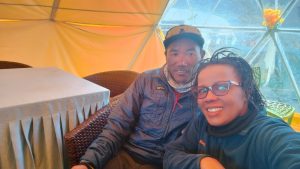 everest base camp with kamirita